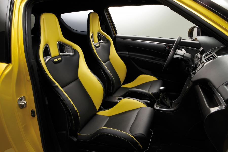  Suzuki Swift S-Concept 2011 года  (фото 9 из 18)